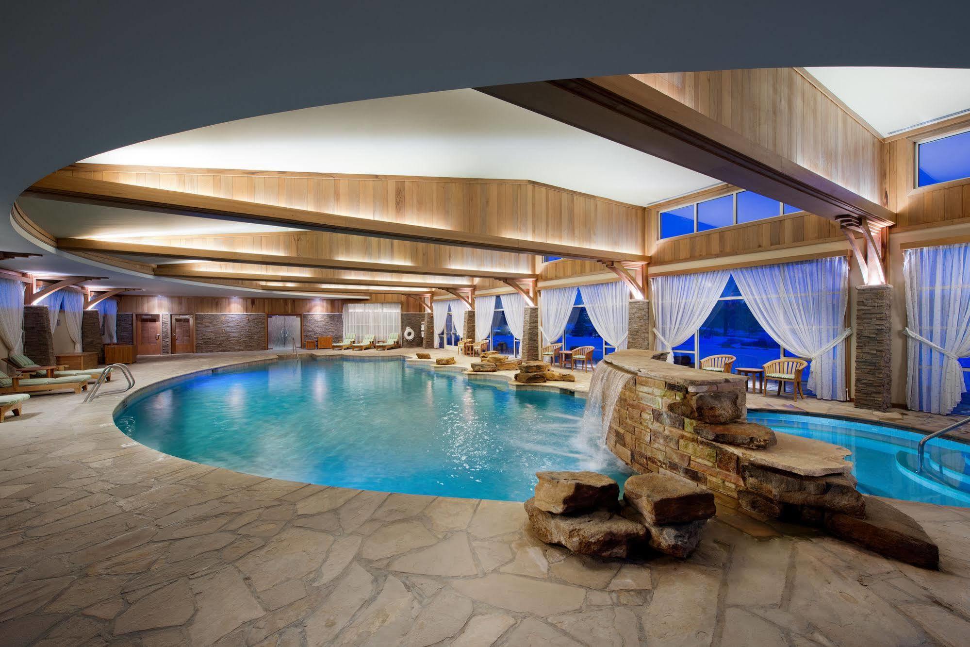 Turning Stone Resort And Casino Верона Экстерьер фото